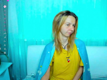 Beellami webcam bongacams model stream image