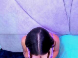 Maddi Roses webcam model stream image