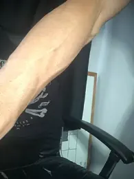 guh2026 webcam model stream image