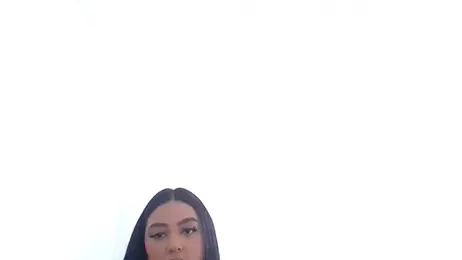 Nandinha777 webcam stripchat model stream image