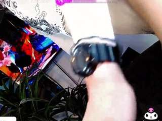 julia-lopez webcam model stream image