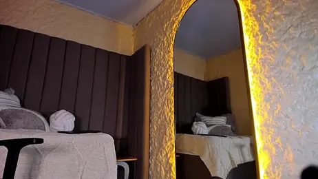 Benjamin_More webcam model stream image