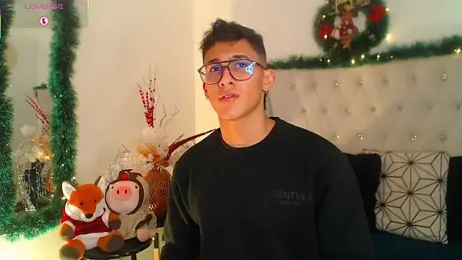 SalvadorFit webcam stripchat model stream image