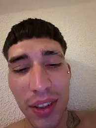 Demon6XL webcam model stream image