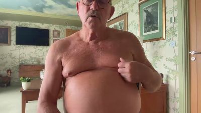 Scruffy57 webcam model stream image