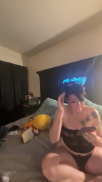HisAdoredWhore webcam model stream image