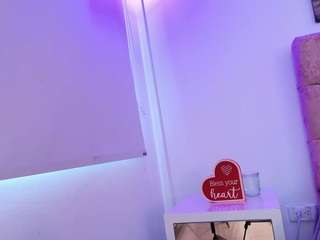 julianaa-castro webcam camsoda model stream image