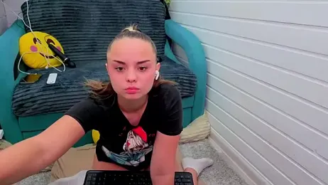 Misss_Vikk webcam stripchat model stream image