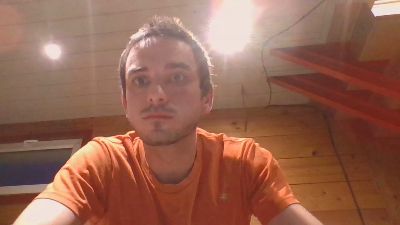 2FrenchsOpen webcam model stream image