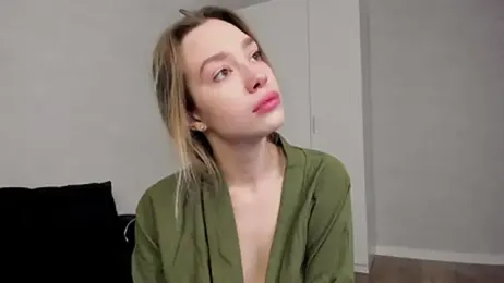 LiraHoney webcam model stream image