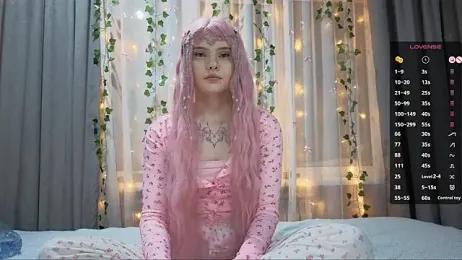 CarolinePepper webcam model stream image