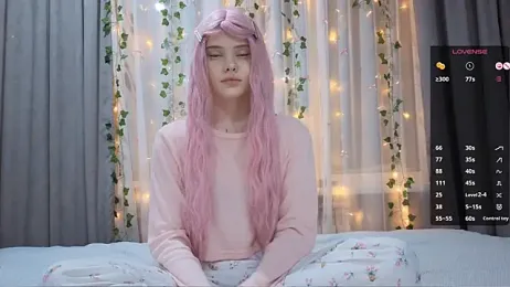 CarolinePepper webcam model stream image