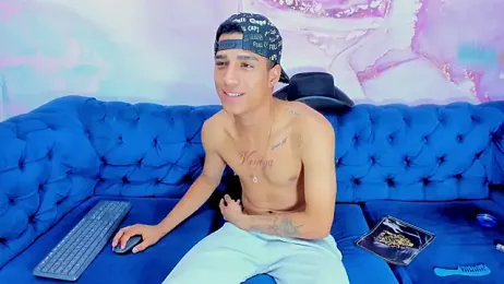 Bi_Loverss webcam model stream image
