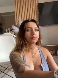amanda-medrano1 webcam model stream image