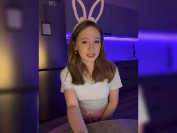 RabbyCute webcam model stream image