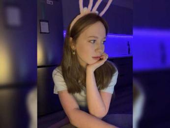 RabbyCute webcam model stream image