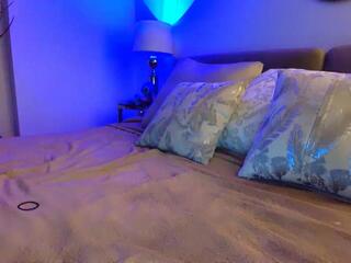 Colombian Mariana webcam model stream image