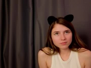 pamilarakestraw webcam model stream image