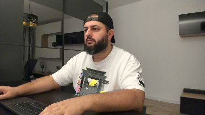 DravenPeak webcam model stream image