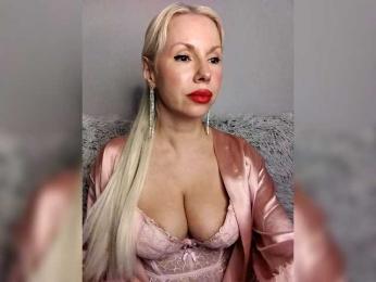 LaymaFlay webcam bongacams model stream image