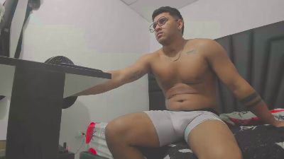 evan_hardy webcam model stream image