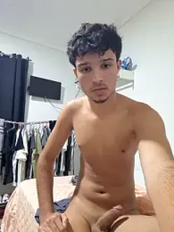 Junior8964 webcam stripchat model stream image