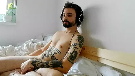 InfectedAshtray69 webcam model stream image