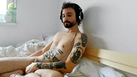 InfectedAshtray69 webcam model stream image