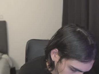 thiaan__ webcam model stream image