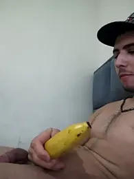 emirhanlive webcam model stream image