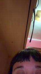 U_p_t_o_i_a webcam model stream image