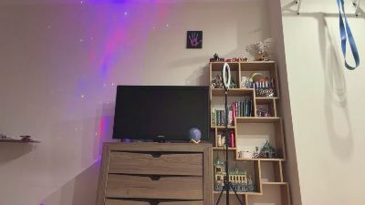 YingPopichak webcam cam4 model stream image
