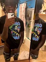 deviniscool12 webcam model stream image