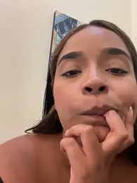 DemiSins webcam model stream image