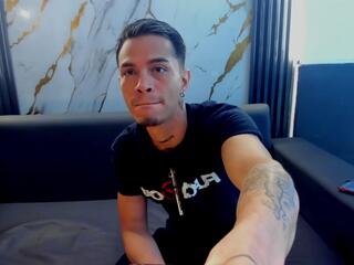 Jack &amp; Angelus webcam model stream image