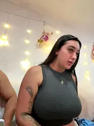 Hannahoff webcam model stream image