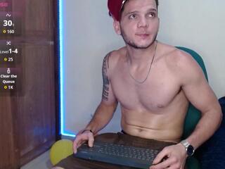 Ramsees J webcam model stream image