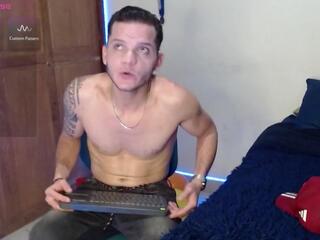 Ramsees J webcam model stream image