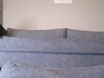 choi_ara webcam model stream image