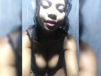 Brendah webcam model stream image