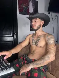Kenny_zero webcam stripchat model stream image