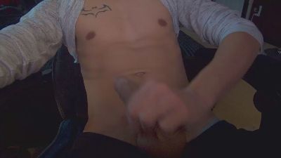 TyYakiSenpai webcam model stream image