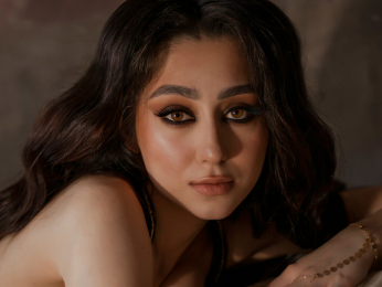 AlsuGwen webcam model stream image