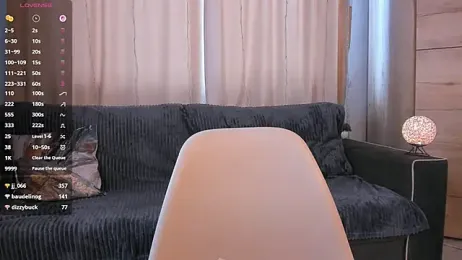 BlushinBloom webcam stripchat model stream image
