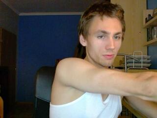 Bradley Owens webcam model stream image