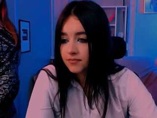 helly-kiss webcam model stream image