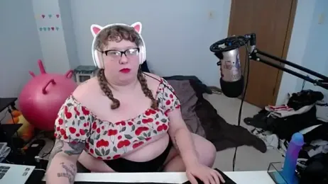FatVeronica webcam model stream image