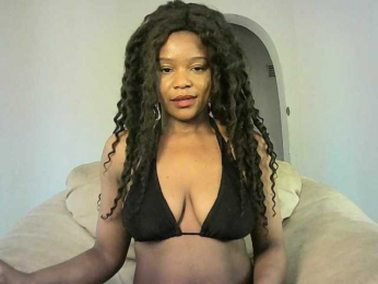 Katiequin webcam model stream image