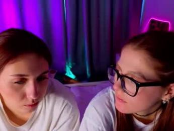 dawnreeves webcam model stream image