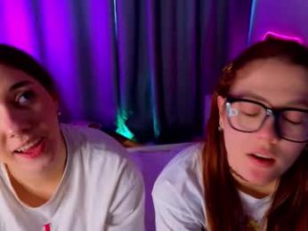 dawnreeves webcam model stream image